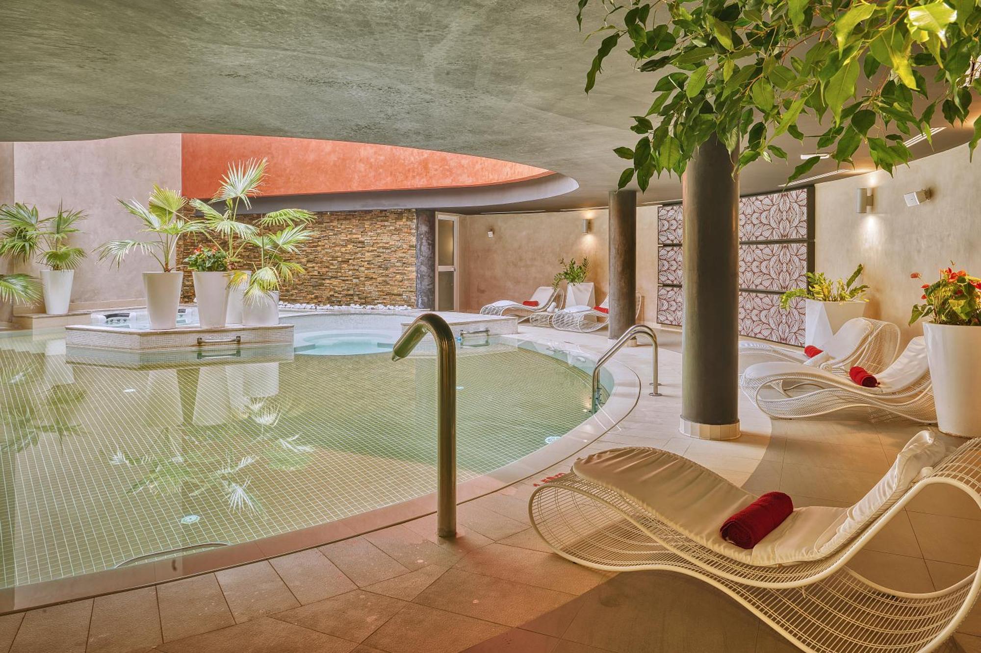 Adam Hotel Suites Tunis Exterior foto